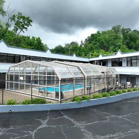 Days Inn By Wyndham Pittsburgh