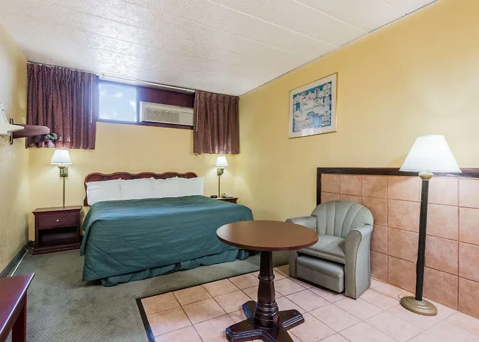 Days By Wyndham Hotel Pittsburgh